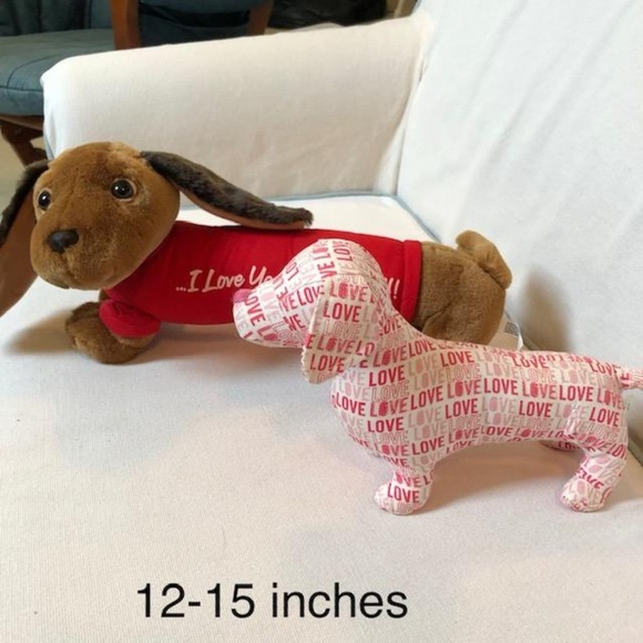 2 stuffed dachshunds - Picture 1 of 3